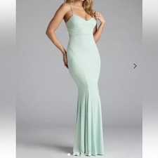 NWT Windsor Dress Mint Green Liz Lace-Up Mermaid Glitter Long Maxi Formal