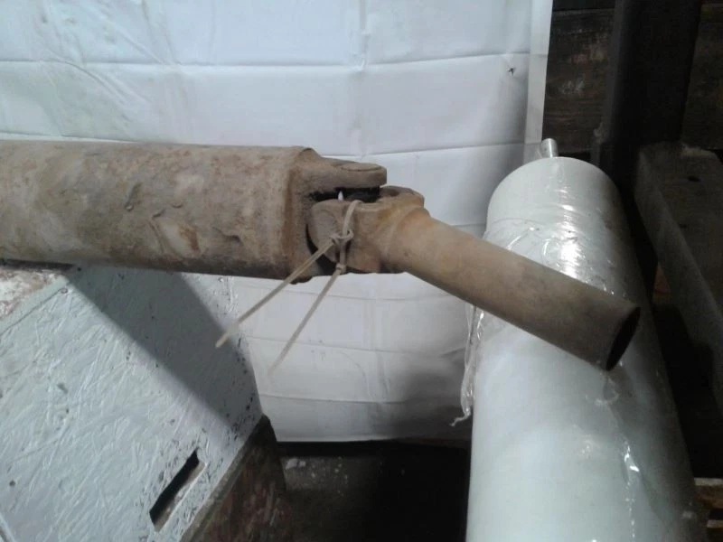 Rear Drive Shaft 2WD D Models 115" Wb Fits 69-86 DODGE 100 PICKUP 1560724 Foto 2 de 4