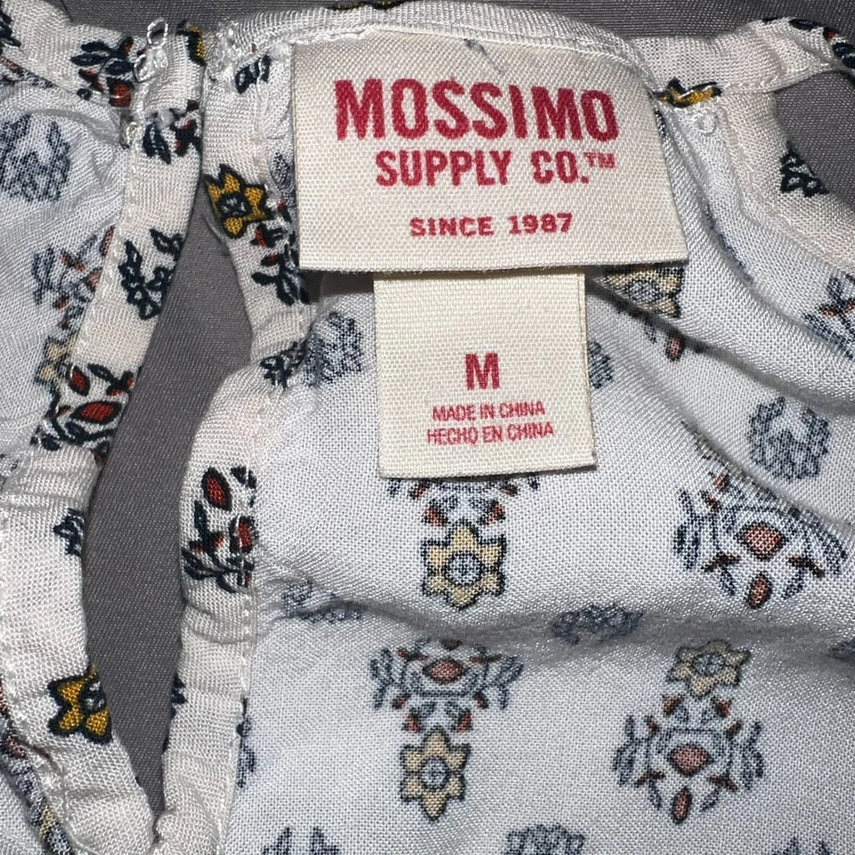 Mossimo Supply Co. Camiseta sin mangas halter boho blanca mediana - estampado floral con multico Foto 2 de 4