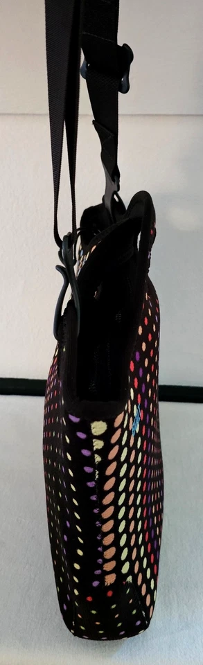 Funda para portátil CONSTRUIDA 15” neopreno lunares colores arco iris cremallera extra gruesa Foto 2 de 4