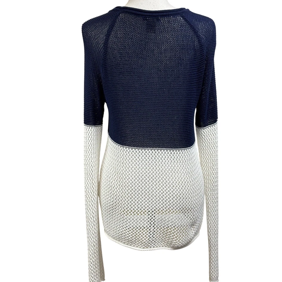 Suéter Diseño Vertical Azul/Blanco, Grande, Vacaciones, Tropical, Costero, Viajes Foto 3 de 4