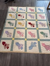 Vintage Sun Bonnet Sue Quilt Hand Pieced Hand Quilted Cotton Green  Twin 80”x65”