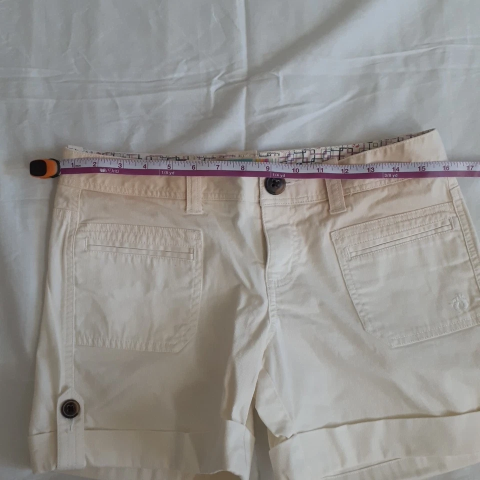 Used Size Small Hang Ten Cuffed Beach Wear Surf Walking Shorts Corduroy Style  - Image 4 of 4