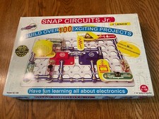 Elenco Snap Circuits Jr. Educational Electronics Science Experiment Kit