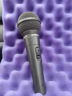 Samson R11 Wired Dynamic Professional Microphone