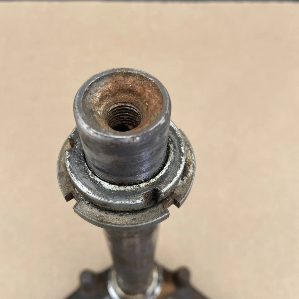 Abrazadera inferior y vástago de dirección Hodaka Ace 100 Wombat Road Toad Super Rat 30 mm Foto 2 de 4