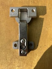 Grass 1000 Cabinet Hinge 90 Slide-On - Self Close DIE CAST CUP VERSION NEW