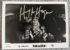 WWE 2K15 Collector's Edition Includes Hulk Hogan Autograph, Memorabilia Cards 6