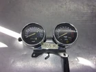 1040 G HONDA VF 750 1995 SPEEDOMETER AND TACHOMETER GAUGES (5855MPH)