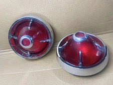 VINTAGE 1960 BUICK TAILLIGHT ELECTRA tail light lights taillights le sabre