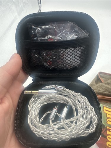 Kiwi Ears Orchestra Lite 8BA Auriculares Monitor Intrauditivo Verde Cristal - Imagen 4 de 4