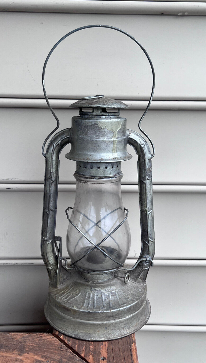 Vtg Dietz NY USA Blizzard No 2 Kerosene Fuel Lantern Vtg Dietz NY USA Blizzard No 2 Kerosene Fuel Lantern