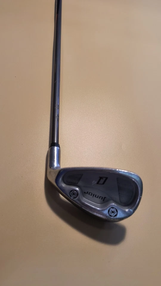 Juniors- Jack Nicklaus Q4 Short Iron Speed-Flex Graphite Shaft RH- Winn New Grip - Image 3 of 4