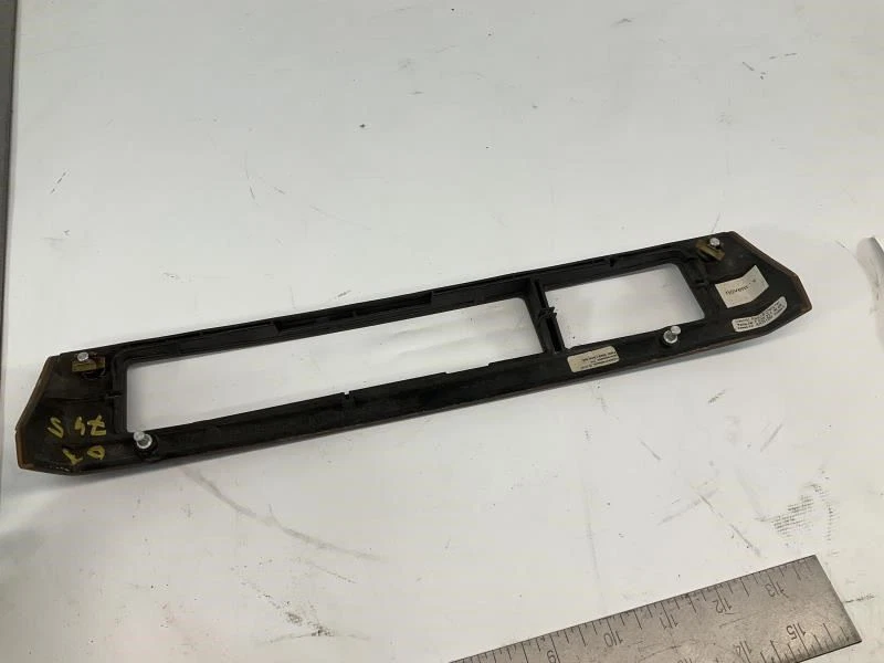 02-05 Bmw Serie 7 Tablero Radio Reproductor de CD Madera Borde Cubierta Q Foto 4 de 4