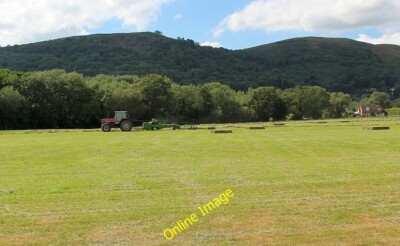 Photo 6x4 Making hay while the sun shines near Mayalls Coppice Upper Well c2012