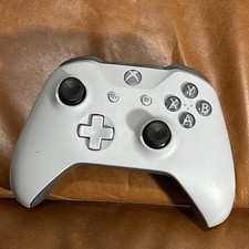 XBOX ONE Wireless Controller 1708 Tested Exce...