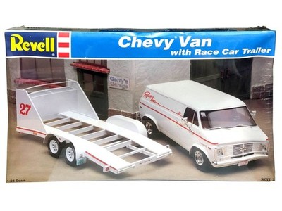 Revell 7250 1/24 Scale Chevy Van w/ Race Car Trailer Plastic Model