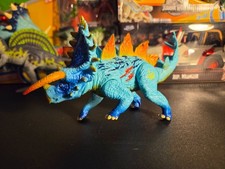 Hasbro	Jurassic World Hybrid	2016	Stegocerato...