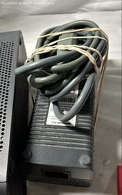 Microsoft Xbox 360 Elite Console 120GB Controller Cables Original Box