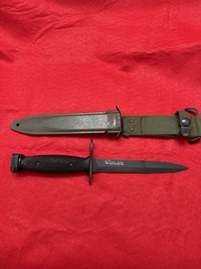Minty Early Vietnam Colt M7 (Hartford, CT) Knife, Correct M8A1 Scabbard