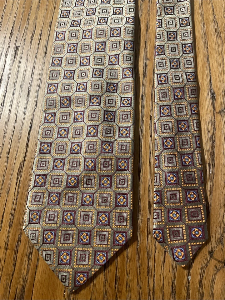 Corbata de seda geométrica gruesa tejida Altea Milano usada en excelente estado para hombre hecha a mano en Italia Foto 4 de 4