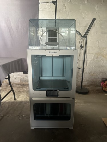 Ultimaker S5 3D Printer Package w/Air Manager,Material Station,Filament Local PU
