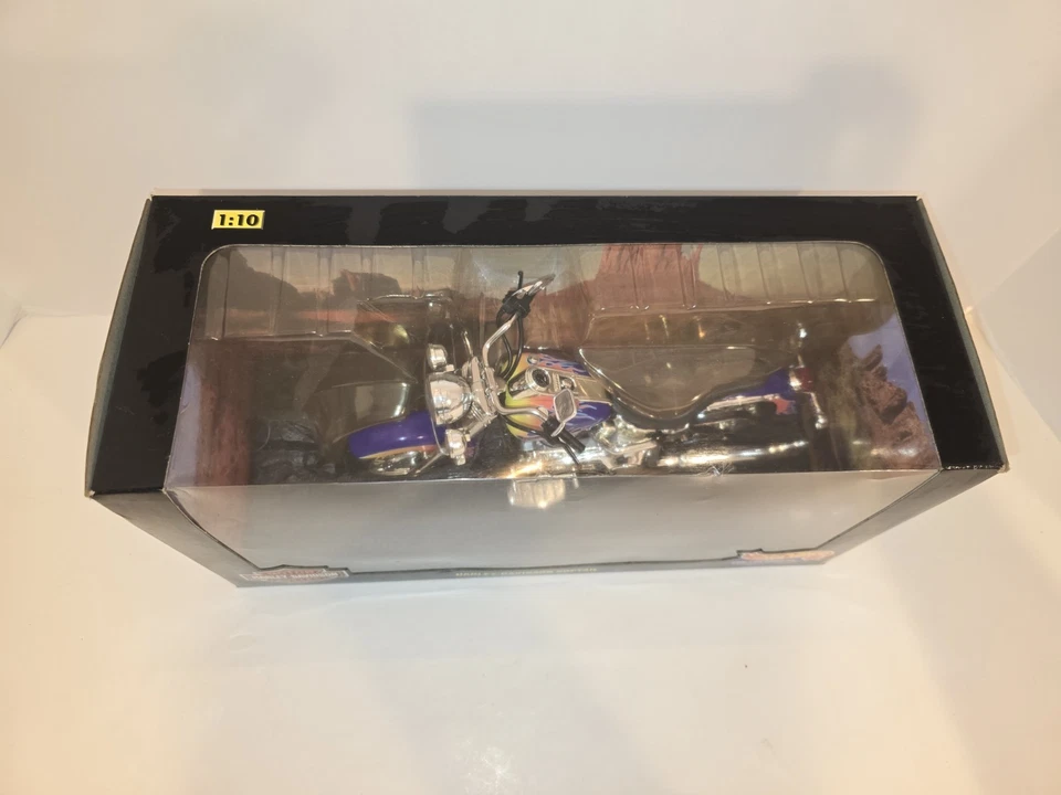 HOT WHEELS HARLEY DAVIDSON SOFTAIL MOTORCYCLE 1:10 Scale Hot Wheels - Image 2 of 4