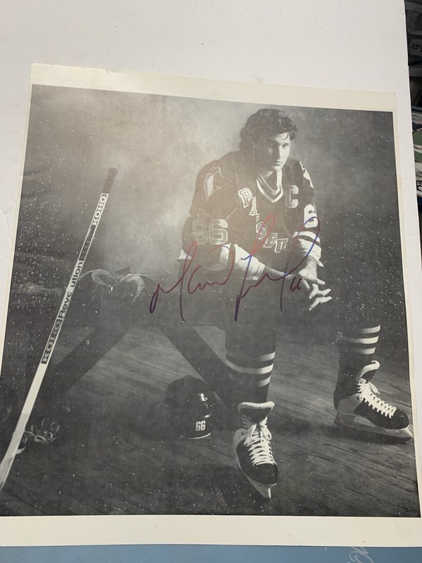 MARIO LEMIEUX, SIGNED 1993 Donruss LEAF Promo Poster, Pittsburgh Penguins