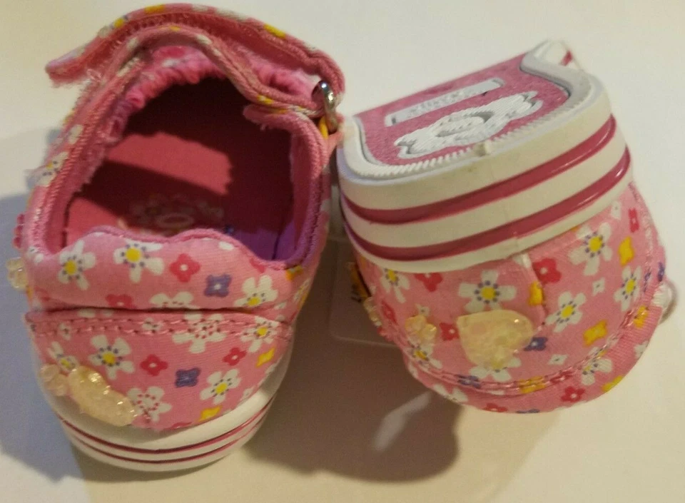 Zapatos Mary Jane Rosa Floral Marca Circo para Niñas Pequeñas Talla 2  Foto 3 de 4