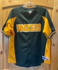 Green Bay Packers jersey- MAJESTIC, size XL, button-down NFL Short Sleeve