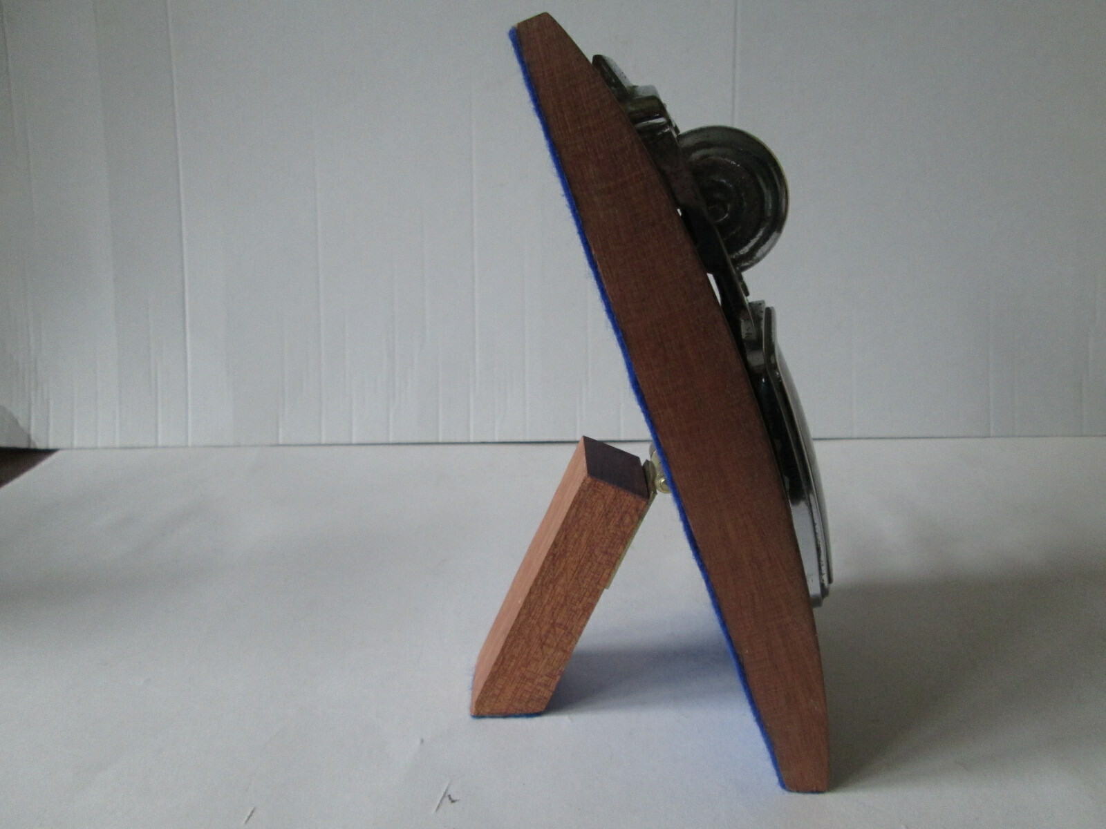 Picture 2 of 6