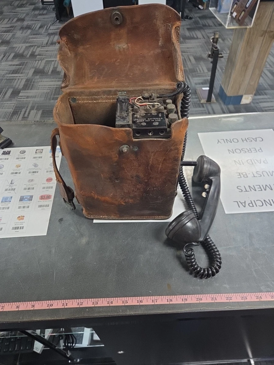 Field Telephone Indiana Original WWII US Field Gear & Equipment