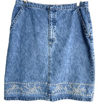 Vintage Gloria Vanderbilt Skirt Womens Size 14 Blue Denim Embroidered A-Line