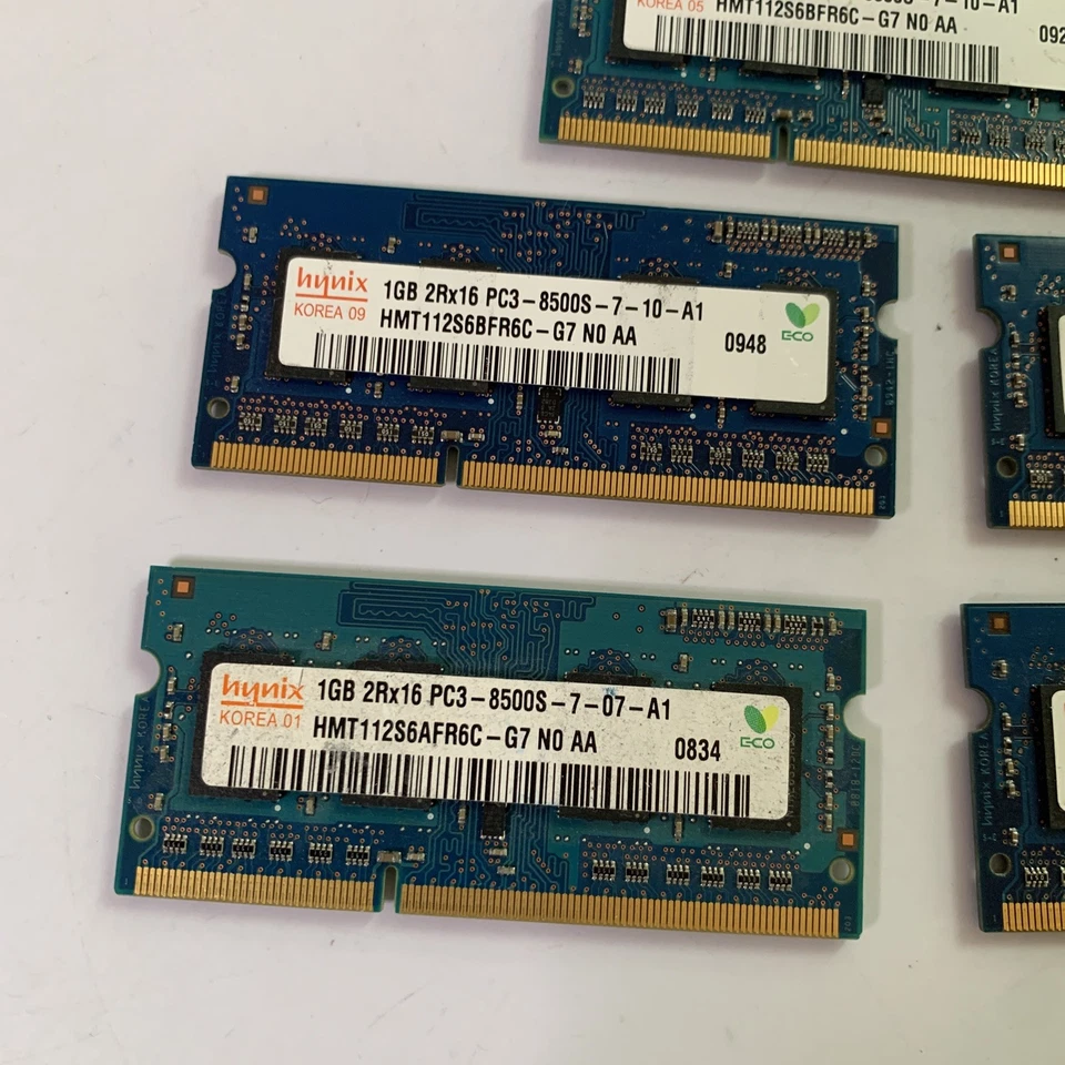 5x Hynix 1GB DDR3 RAM Sodimm Laptop 2Rx16 PC3-8500S-7-10-A1 Total 5GB - Image 3 of 4