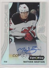 2019-20 Upper Deck Synergy Rookies 19/20 Nathan Bastian #61 Auto 0c3