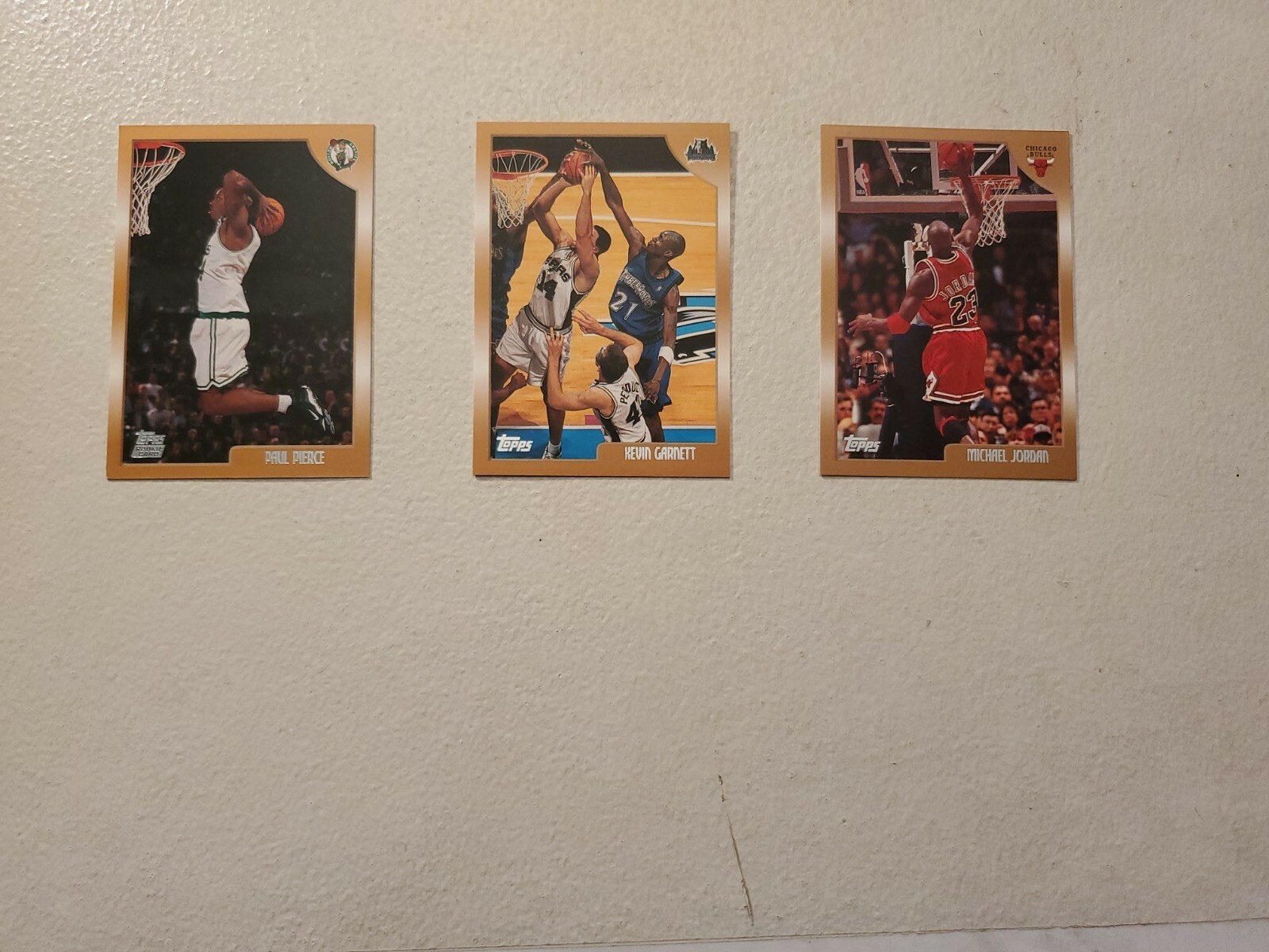 Picture 1 of 4