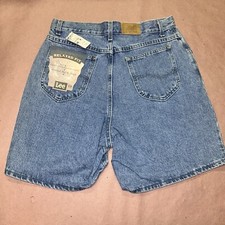 Vintage 1990  s Lee Womens Relaxed Fit Short, Deadstock NWT, Size 16