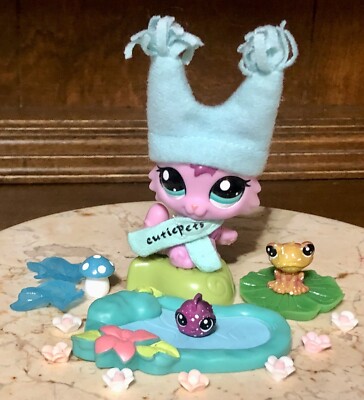 Authentic Littlest Pet Shop #2465 Wolf Cat w/ Tiny Galaxy Frog & Fish 