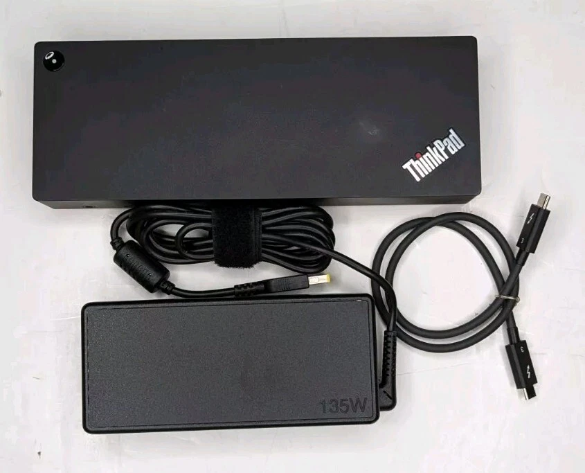 Lenovo ThinkPad Thunderbolt 3 Docking Station (40AC) with 6.75A