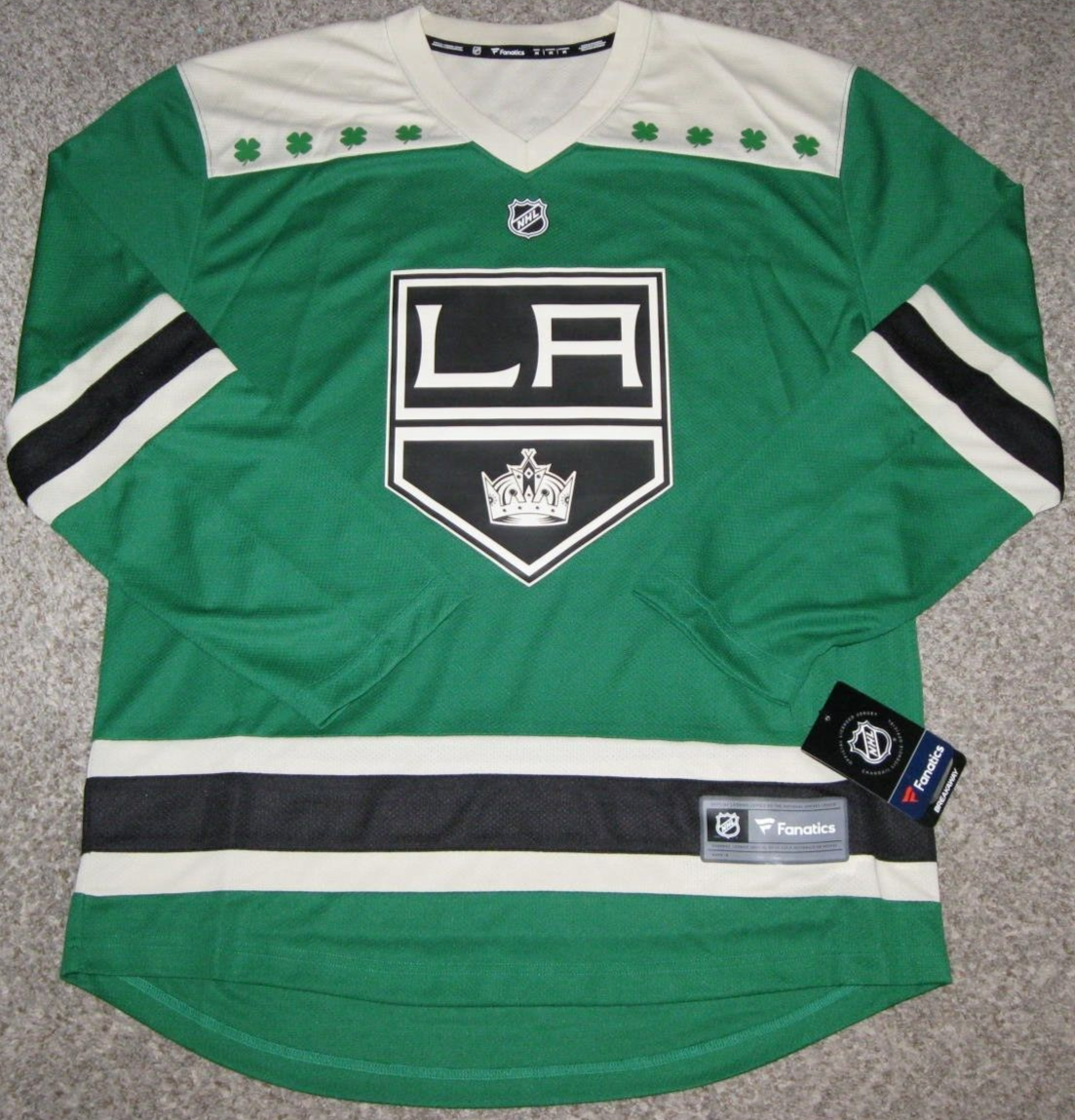 Los Angeles Kings Men's Medium Patrick's Day Green Alternate