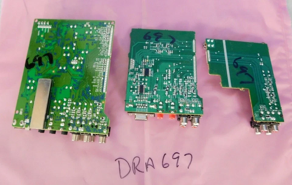 PLACAS DE CIRCUITO DE REPUESTO DENON DRA697, ENTRADA, PRE-SALIDA, SUBWOOFER, GATILLO Foto 2 de 2