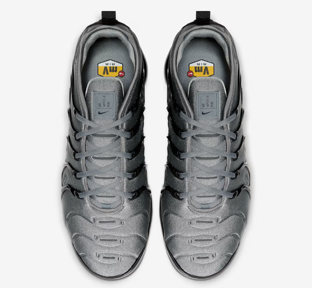 nike vapormax plus cool grey black