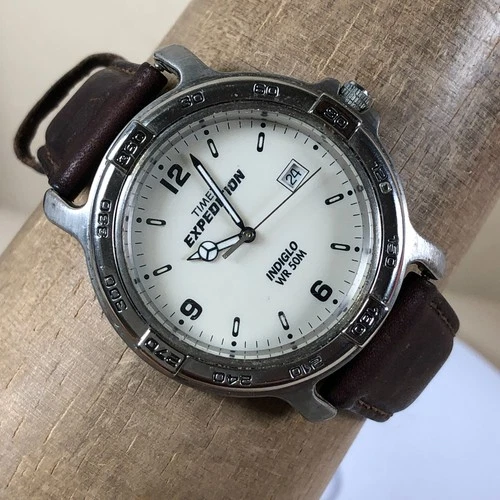 Vintage Timex Expedition Men Indiglo Brown Leather Band Quartz 42mm Watch 7 1/2"