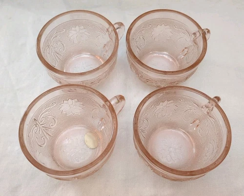 Tiara Sandwich Indiana Glass Peach Pink 4pc Coffee Tea Cups VTG, New