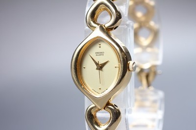 Vintage 1984 N MINT Seiko Tisse 2C21-5310 Gold Quartz Womens Watch