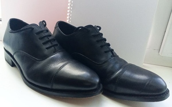 Men Samuel Windsor Heels Black Leather 40