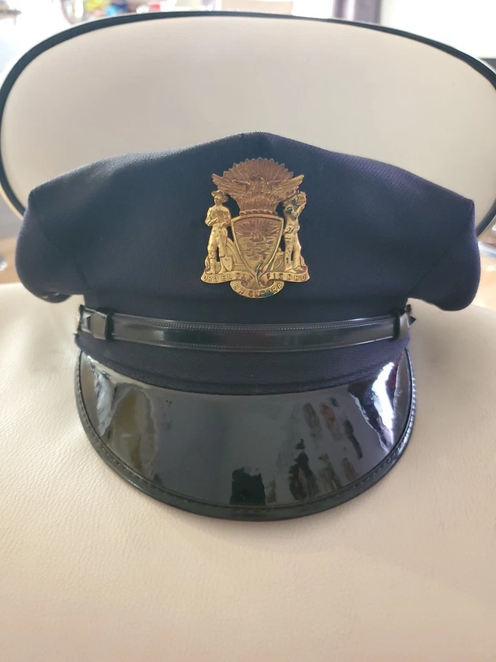 旧金山阿拉米达县湾区帽"Irvine & Jachens" — 第 2/4 张图片