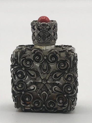 Vintage Collectible Silver Glass scent Perfume Bottle 2.5" VERY RARE