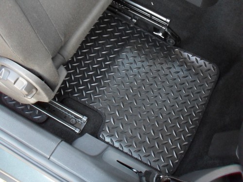 Fits Audi A3 2016-2020 Fully Tailored Deluxe Rubber Car Mats in Black 8 Fixings - Picture 12 of 12