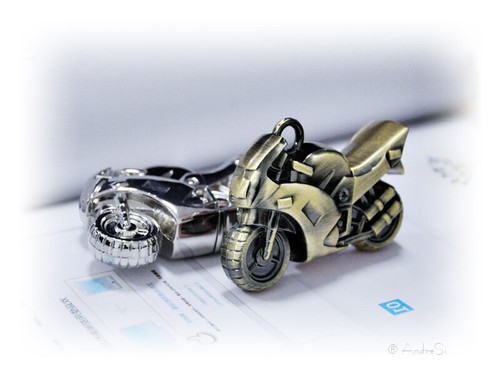 USB Stick Motorrad-Bikes 8-32-64-128GB Honda, Yamaha, Chrom,  Custom u.a. - Bild 22 von 30
